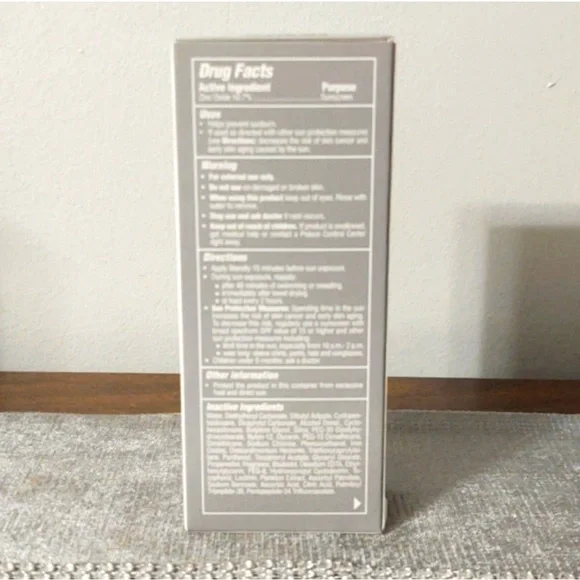 ISDIN Eryfotona tinted Ageless 3.4 FL OZ NWT EXP 5/2027 - Picture 2 of 2